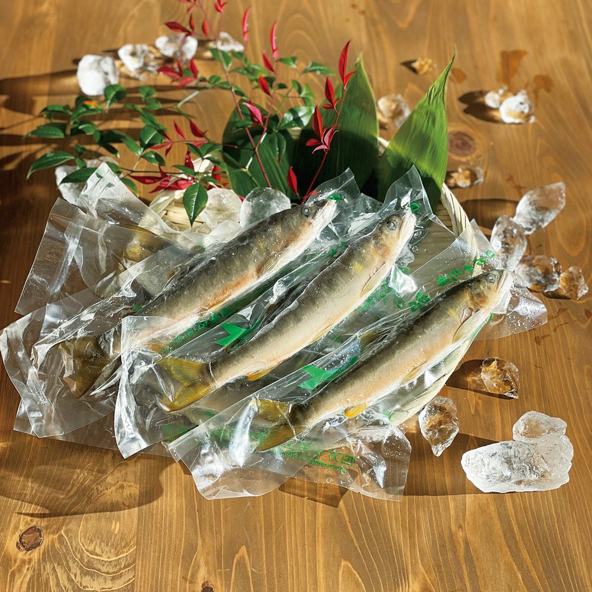 四万十川の天然鮎(友掛け漁・冷凍) | しまんとリバーストア